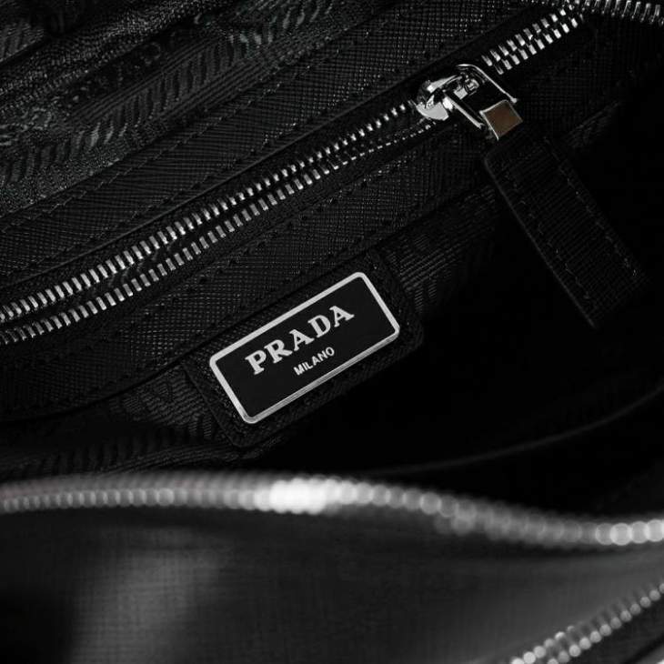 Picture of Prada Mens Bags _SKUfw200716137fw